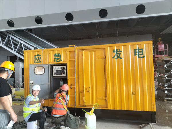 大冶怎样判断空气滤清器是否需要更换？