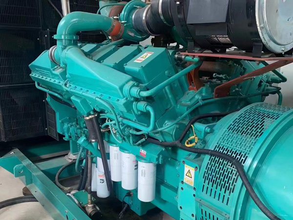 大冶更换100kW柴油发电机组机油时，需要注意哪些事项？